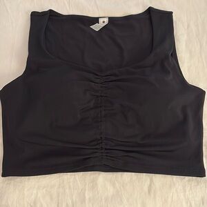 Yogalicious workout top with bra pads in black